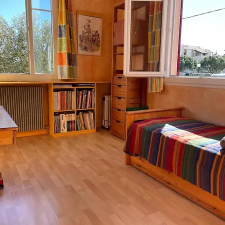 La Croix Lorette- 190m2, 10 Personnes Max, 65m2 De Terrasse, Barbecue, 200m2 De Jardin, Parking, Wifi, Vue Mer,10min A Pied De Galets *