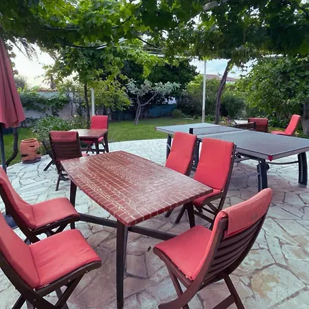 La Croix Lorette- 190m2, 10 Personnes Max, 65m2 De Terrasse, Barbecue, 200m2 De Jardin, Parking, Wifi, Vue Mer,10min A Pied De Galets Semesterbostad Antibes